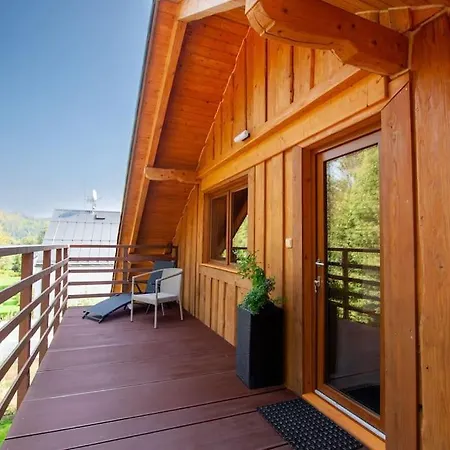 Apartmán Ve Srubu S Balkonem Trutnov